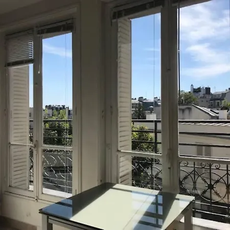 Montmartre - View On Eiffel Tower ! Appartamento *