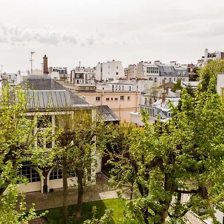 Montmartre - View On Eiffel Tower ! Apartment