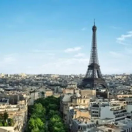 Apartment Montmartre - View On Eiffel Tower ! Paris